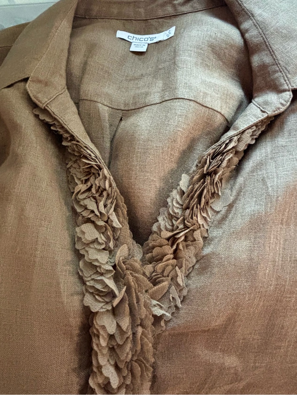 Chico’s Floral Trimmed Linen Shirt - Picture 6 of 7
